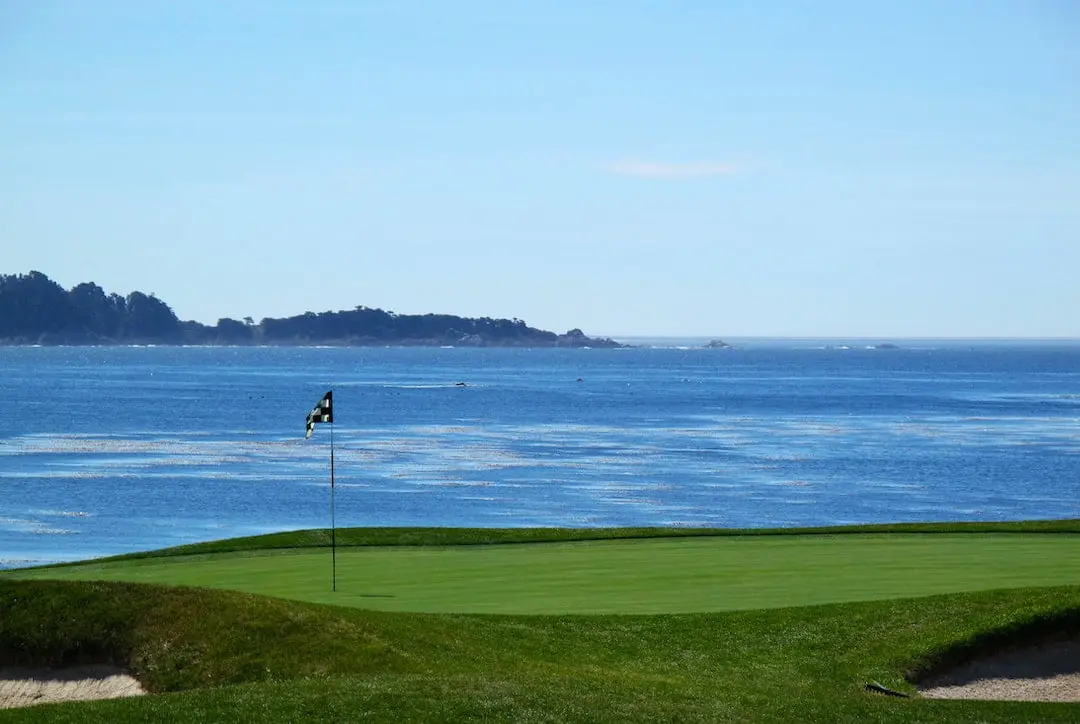 10 tips för att förbättra din golfsving illustration